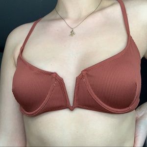 Brand new Ribbed bikini top